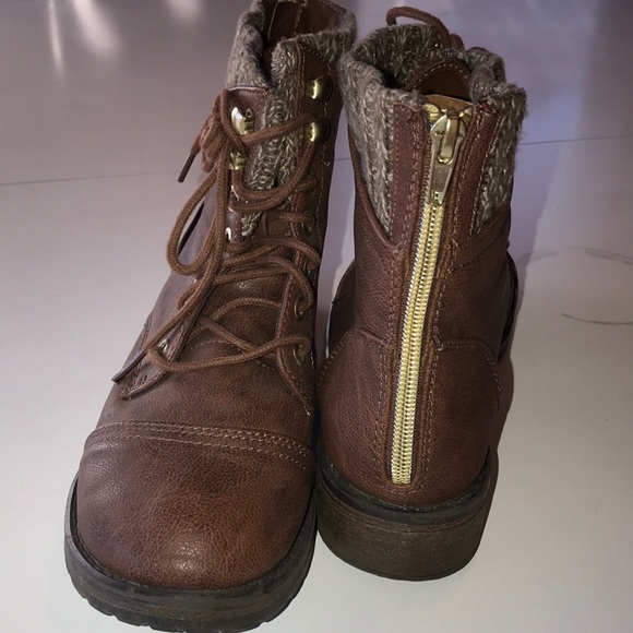 Steve Madden girl boots - Picture 3 of 4